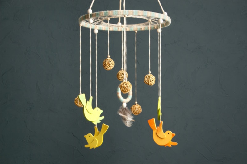 Hanging mobile toy for rabbits